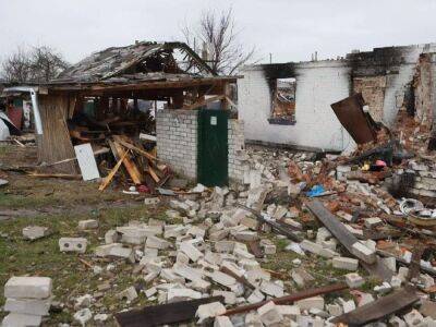 Россияне ночью массированно обстреляли Черниговскую область и сбросили авиабомбу на жилые дома, погиб один человек – ОВА