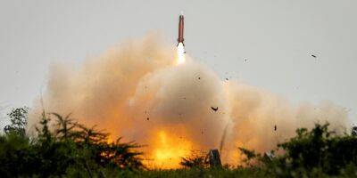 Великобритания планирует закупить для ВСУ ракеты дальностью 100−300 километров