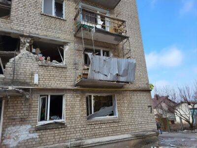 Оккупанты обстреляли приграничные районы Харьковской области, ранена женщина, повреждены жилые дома – ОВА