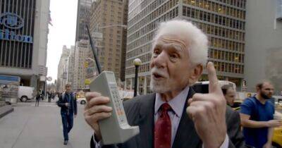 Мобильному телефону исполнилось 50 лет: самые прорывные изобретения от Motorola до 5G