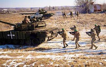 ВСУ атаковали российскую танковую колонну