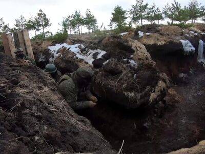 На севере Крыма россияне обустроили двойную линию окопов – "Схемы"