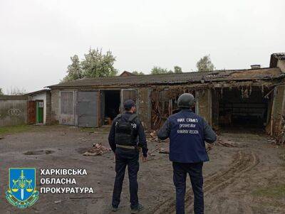 Обстрел Купянска: сгорел гараж больницы и повреждены машины скорой помощи