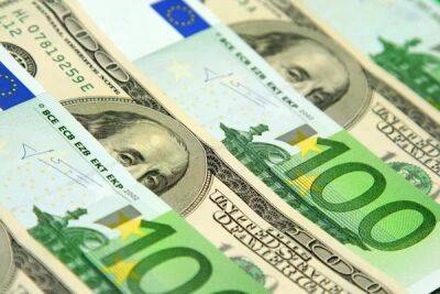 Курс валют на 4 апреля: доллар и евро дешевеют