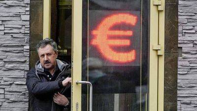 Курс евро поднялся выше 87 рублей впервые с апреля 2022 года