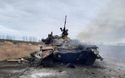 ВСУ подбили два танка, которые пытались прорваться к украинским позициям