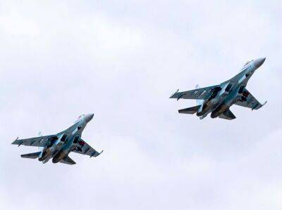 Два российских Су-35 сбросили две бомбы на село в Черниговской области – ОК "Север"