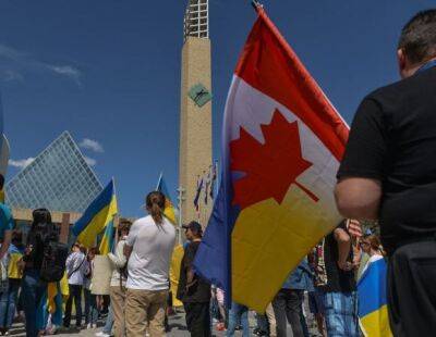 Канада на год продлила программу поддержки украинских беженцев