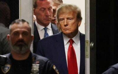 Дональд Трамп - Майкл Коэн - Сторми Дэниелс - С Трампа сняли арест, он покинул суд - korrespondent.net - США - Украина - New York - Нью-Йорк - шт.Флорида - Нью-Йорк - Манхэттен