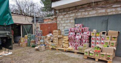 Воровали продукты у защитников: ГБР нашло склад с примерно 3 тоннами продовольствия (фото)