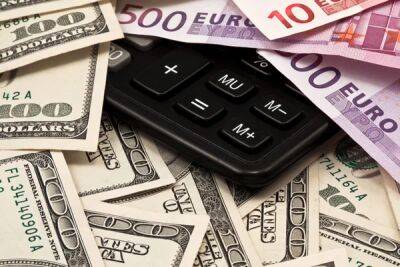 Курс валют на 5 апреля: Доллар и евро на наличном рынке дешевеют
