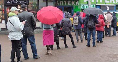 Почти на 350%": паника из-за введения электронных рецептов увеличила продажи в аптеках - focus.ua - Украина