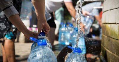 "Угроза для инфраструктуры": мэр Харькова призывает горожан запастись водой