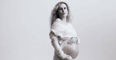 Беременная Румер Уиллис снялась обнаженной для рекламной кампании Naked Cashmere