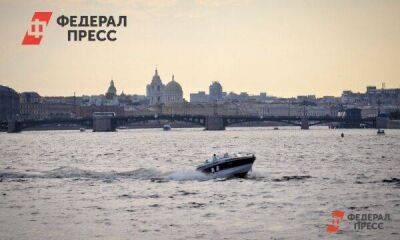 Запуск первого в Петербурге электрокатамарана вновь отложен