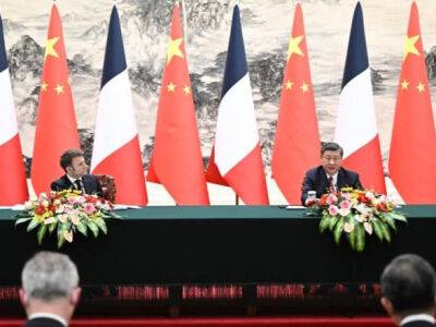 Си Цзиньпин и Макрон проведут неформальные переговоры в пятницу - СМИ