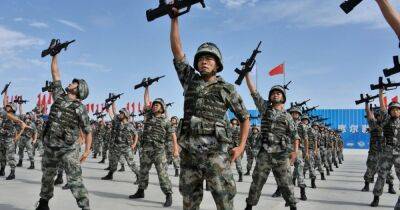 Технологии манипуляций: Китай активно готовит своих солдат к когнитивной войне, — СМИ