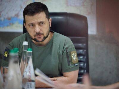 Зеленский заявил о подготовке "нового мощного санкционного списка" лиц, работающих на российскую агрессию