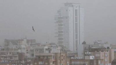 Прогноз погоды в Израиле: от жары с пыльной мглой - до дождей и снега