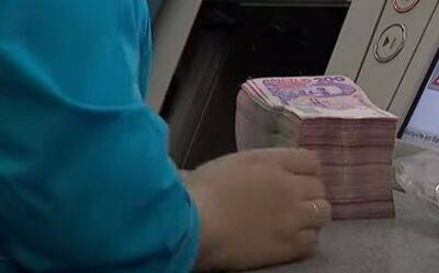Жизнь будет в достатке: украинцам начали выдавать огромные деньги