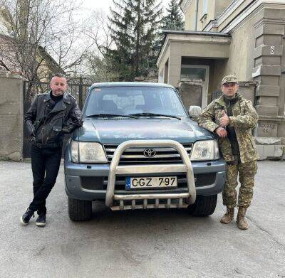 Сергей Жадан - 150-й автомобиль Жадан передал украинским бойцам - objectiv.tv - Украина