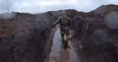 Называют себя "внедорожниками": Сырский показал окопы бойцов ВСУ на передовой (видео)