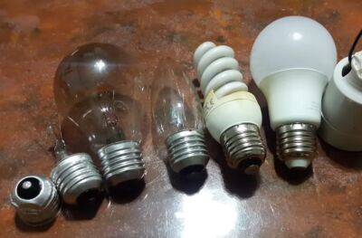 С 1 мая обменять старые лампы на LED получится не везде: в "Укрпочте" сделали важное заявление
