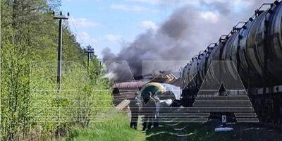 В Брянской области с рельсов сошел поезд с нефтепродуктами. Власти заявили о «взрыве» на железной дороге