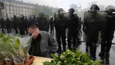 Первомай во Франции: демонстрации и столкновения