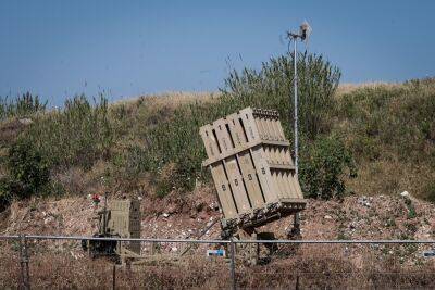 Начались ракетные обстрелы юга и центра Израиля