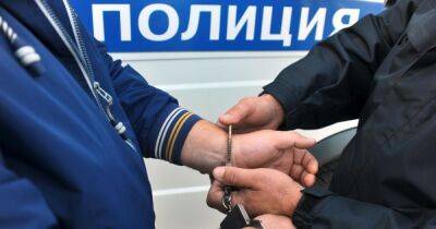 Дискредитировал ВС РФ: в Москве силовики забрали из психбольницы мужчину из-за желто-синей куртки
