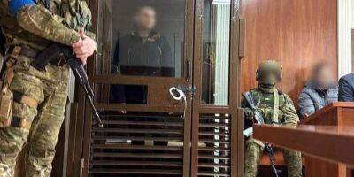 Охранника российской пыточной в Херсоне приговорили к восьми годам тюрьмы