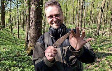 Металлоискатель обнаружили в польском лесу редкий 3500-летний кинжал