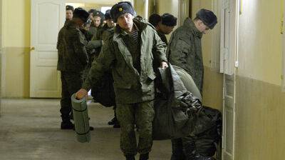 На Камчатке 2 военных отправили в колонию за отказ воевать в Украине