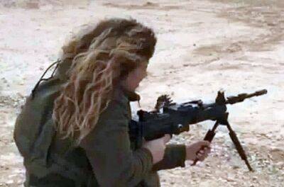 Девушка-военнослужащая ЦАХАЛ получила тяжелое ранение в бою с террористами