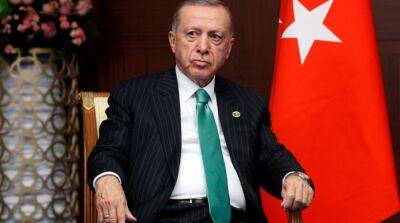 Выборы в Турции: Эрдоган существенно отстает от оппонента за три дня до голосования