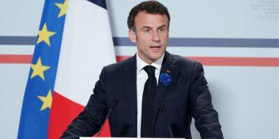 Политический скандал. Во Франции депутаты от партии Макрона хотят сделать обязательным вывешивание портрета президента в мэриях
