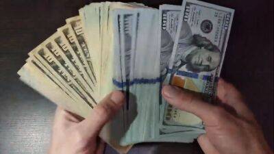 Доллар крепко шатнуло: украинцы на нервах из-за нового курса валют на 12 мая