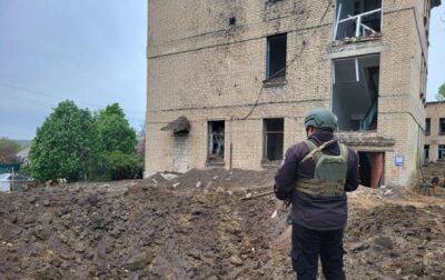 Появилось видео обстрела полиции с гуманитаркой в Красногоровке