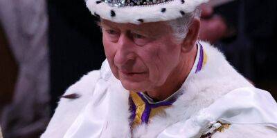 принц Уильям - королева Елизавета - принц Джордж - Уильям - королева Камилла - король Чарльз Ііі III (Iii) - Букингемский дворец представил официальный портрет короля Чарльза III с наследниками престола - nv.ua - Украина