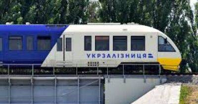 Железнодорожники восстановили разрушения после обстрелов армии РФ в Хмельницкой области
