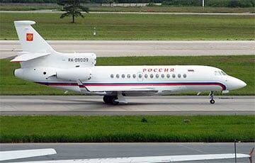 В день госпитализации Лукашенко в Минск прилетел самолет специального авиаотряда Кремля