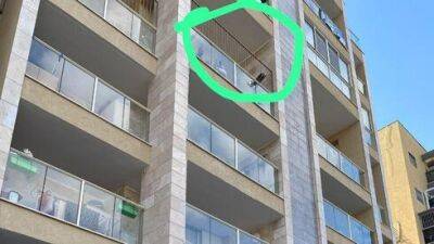 Умер семилетний ребенок, упавший с балкона в Ашдоде