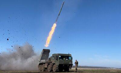 Военная помощь Украине – чехи собрали $2,3 млн на РСЗО RM-70 и ракеты для ВСУ