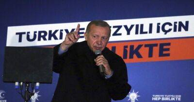 Второму туру быть: Эрдоган не смог набрать большинство на выборах в Турции