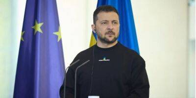 Зеленский призвал НАТО принять «положительное политическое решение» о членстве Украины