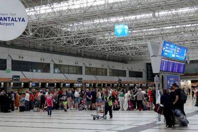 Стала известна причина задержек рейсов из Анталии в Россию