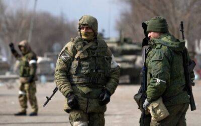 Техника, боеприпасы и живая сила: оккупанты подтягивают подкрепление в направлении Луганщины