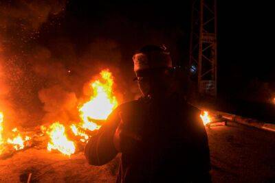 Палестинские СМИ: ожесточенные столкновения в Шхеме, большое число пострадавших
