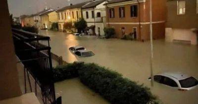 Наводнение в Италии: погибли по меньшей мере 8 человек